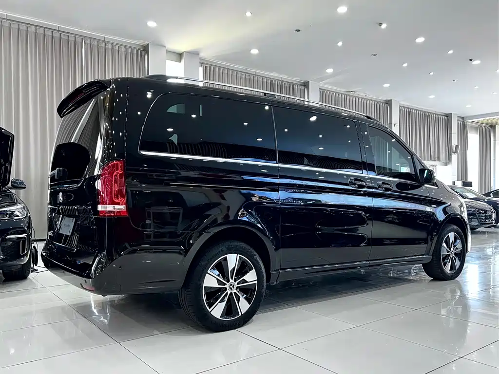 Mercedes-Benz V-Class V 2021 V 260 Luxury