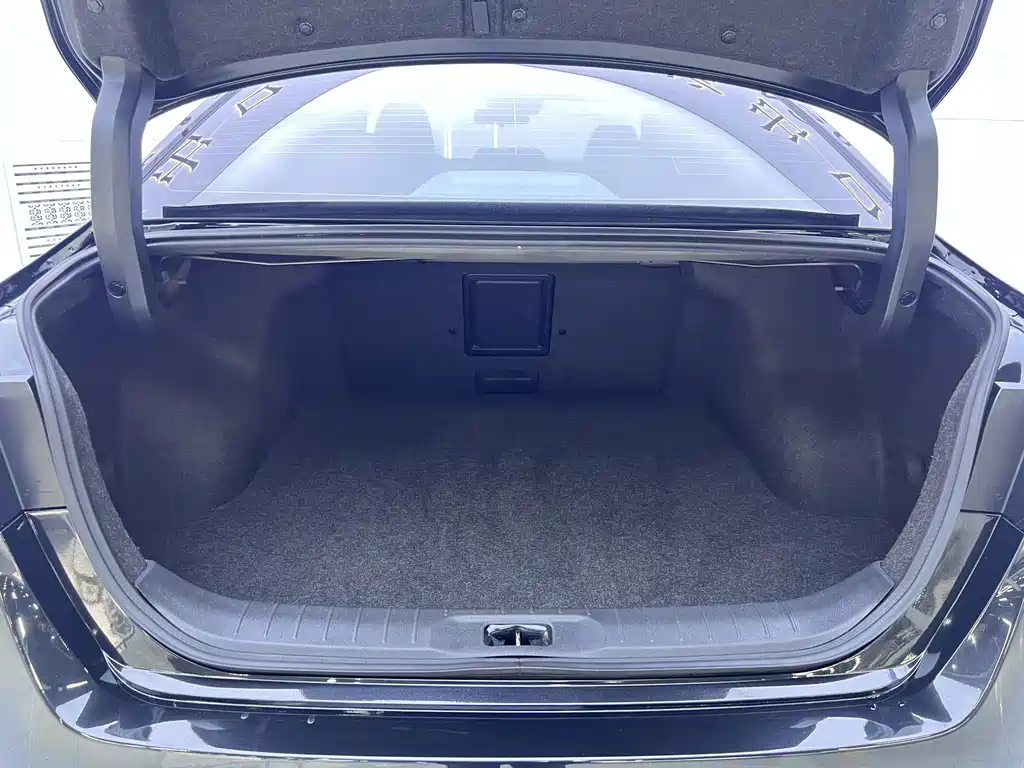 Nissan Teana — миниатюра 18