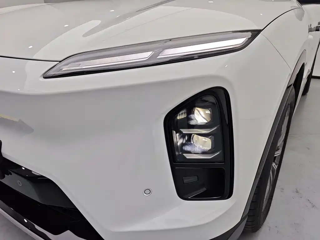 NIO ES6 — миниатюра 6