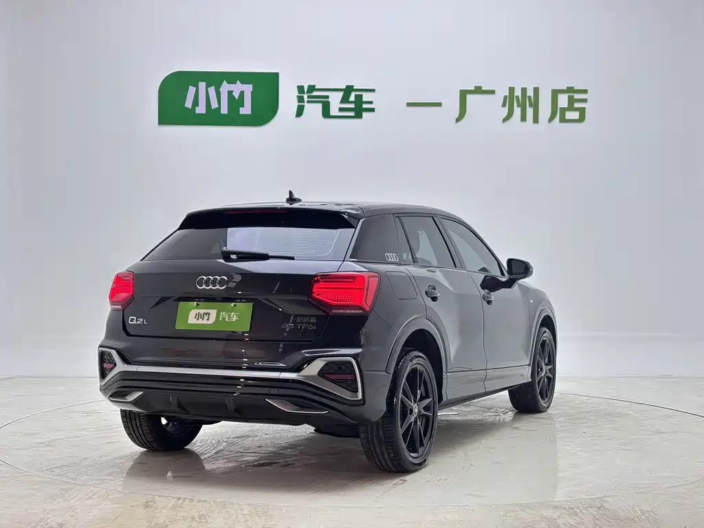 Audi Q2L — миниатюра 3
