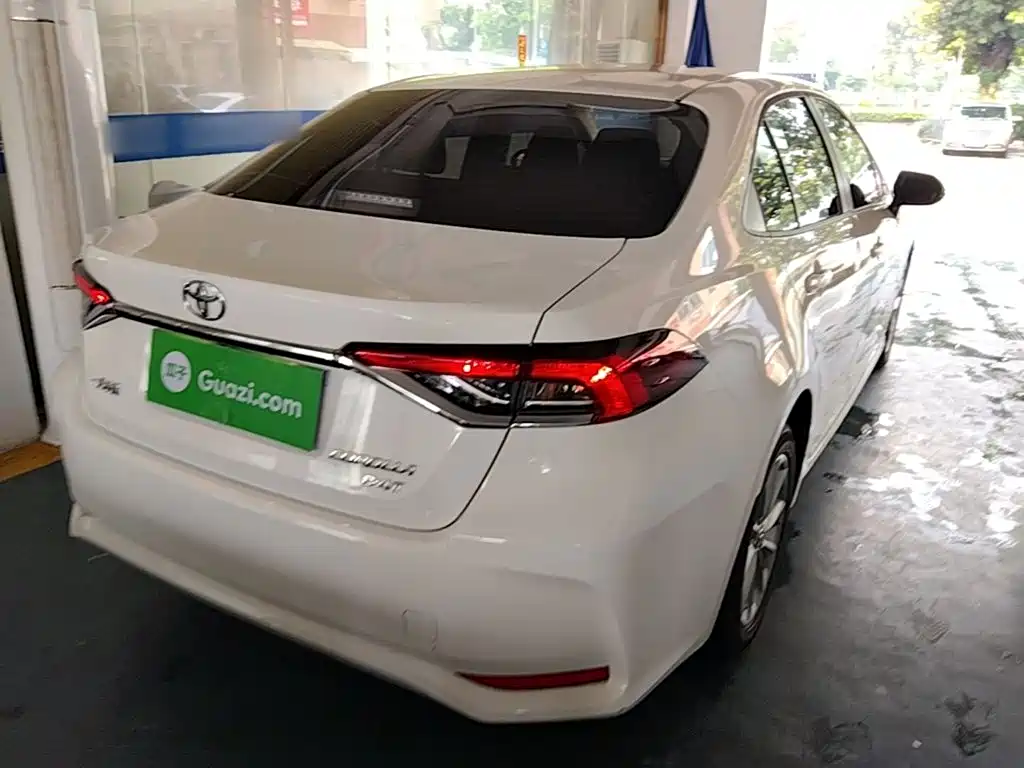Toyota Corolla — миниатюра 7