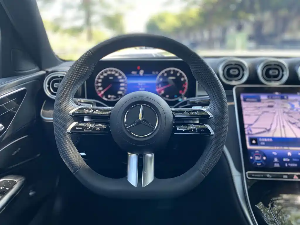Mercedes-Benz C-Class — миниатюра 10