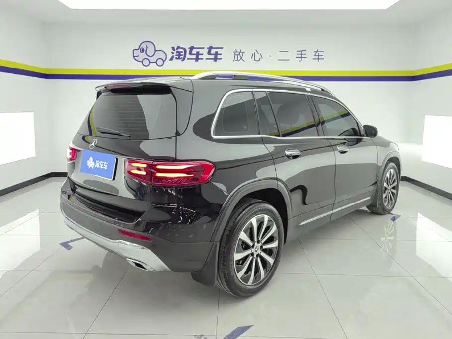 Mercedes-Benz GLB — миниатюра 3