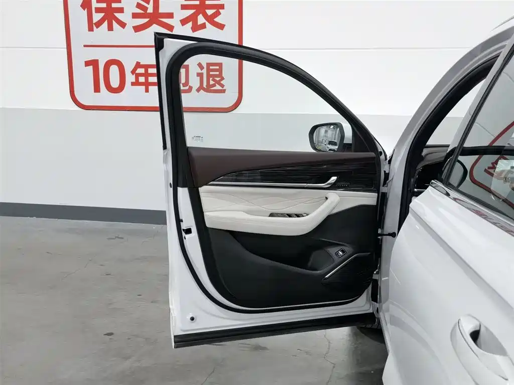 Geely Monjaro L 2021 2.0TD DCT EVO Luxury