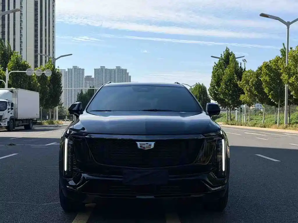 Cadillac XT5 — миниатюра 5
