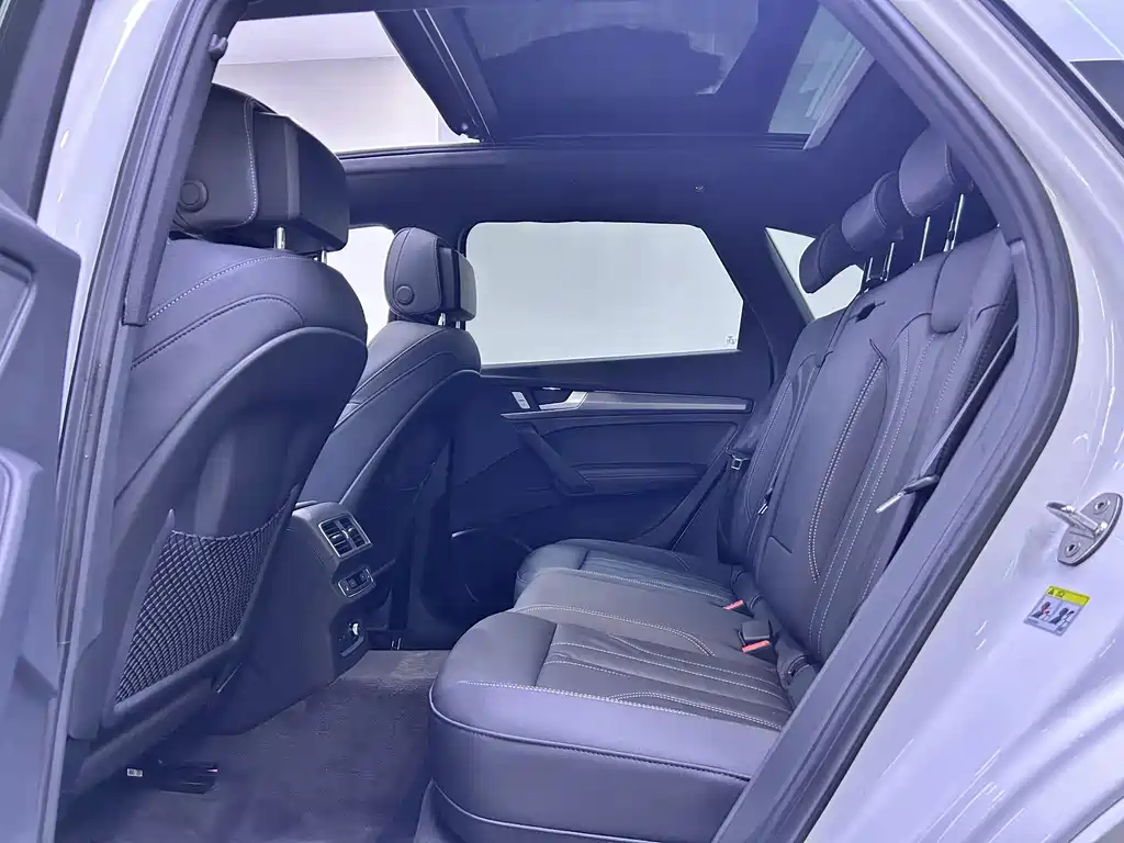 Audi Q5L 2023 40T Luxury