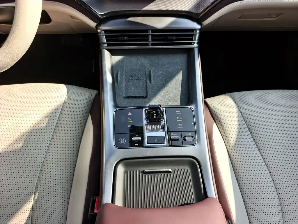 BYD Seal 07 DM-i — миниатюра 9