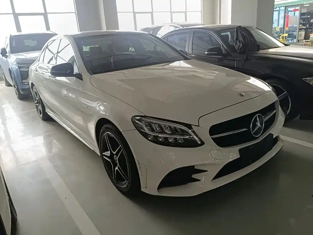 Mercedes-Benz C-Class — миниатюра 4