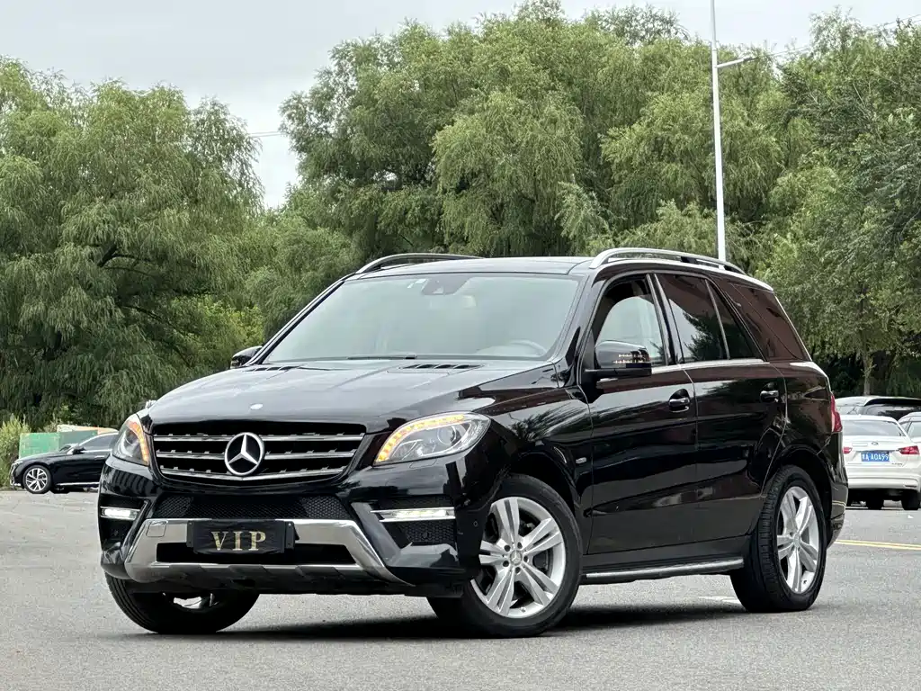 Mercedes-Benz M-Class — миниатюра 7