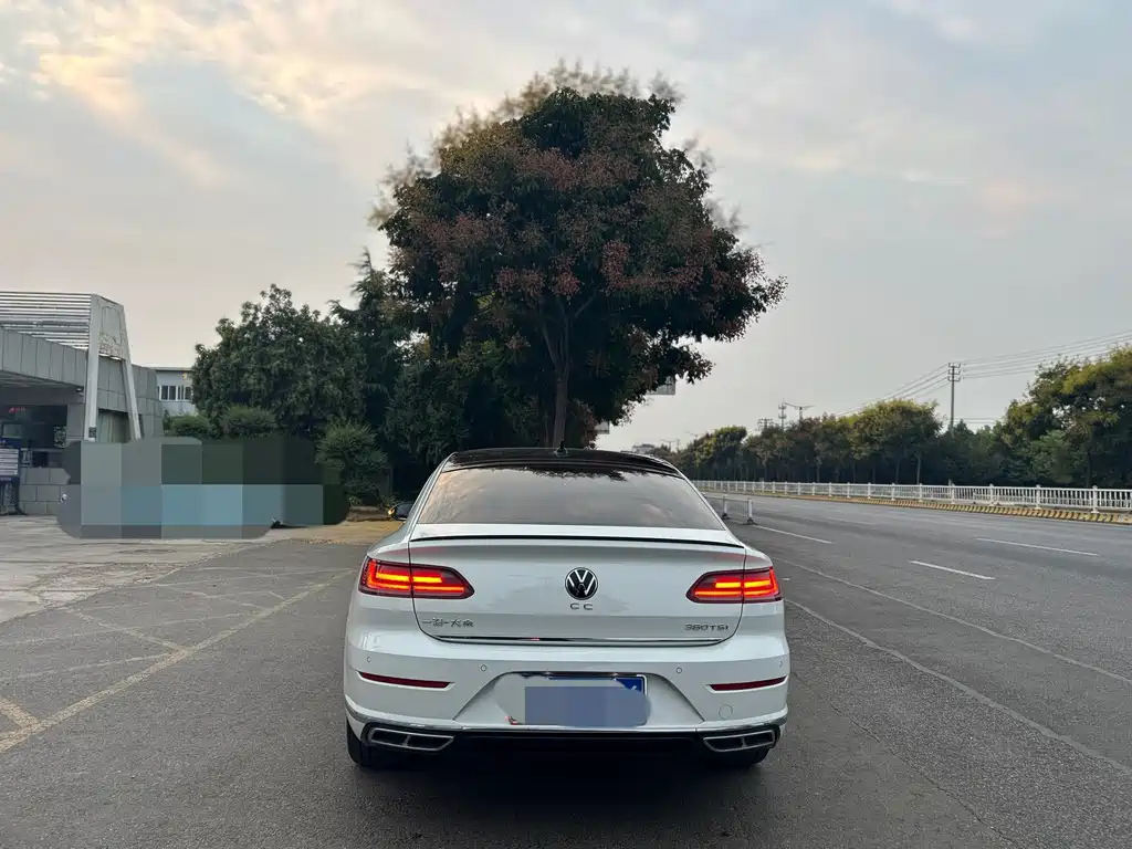 Volkswagen CC — миниатюра 4