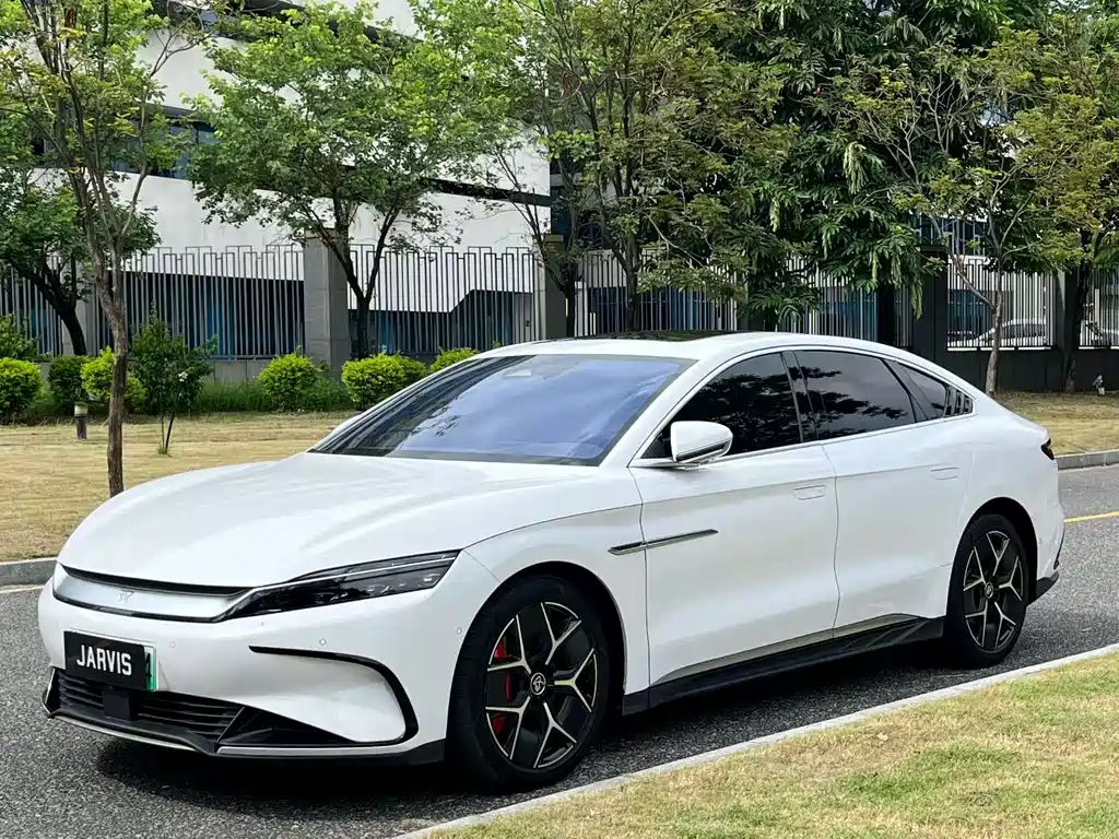 2023 BYD Han - zdjęcie 1 z 12
