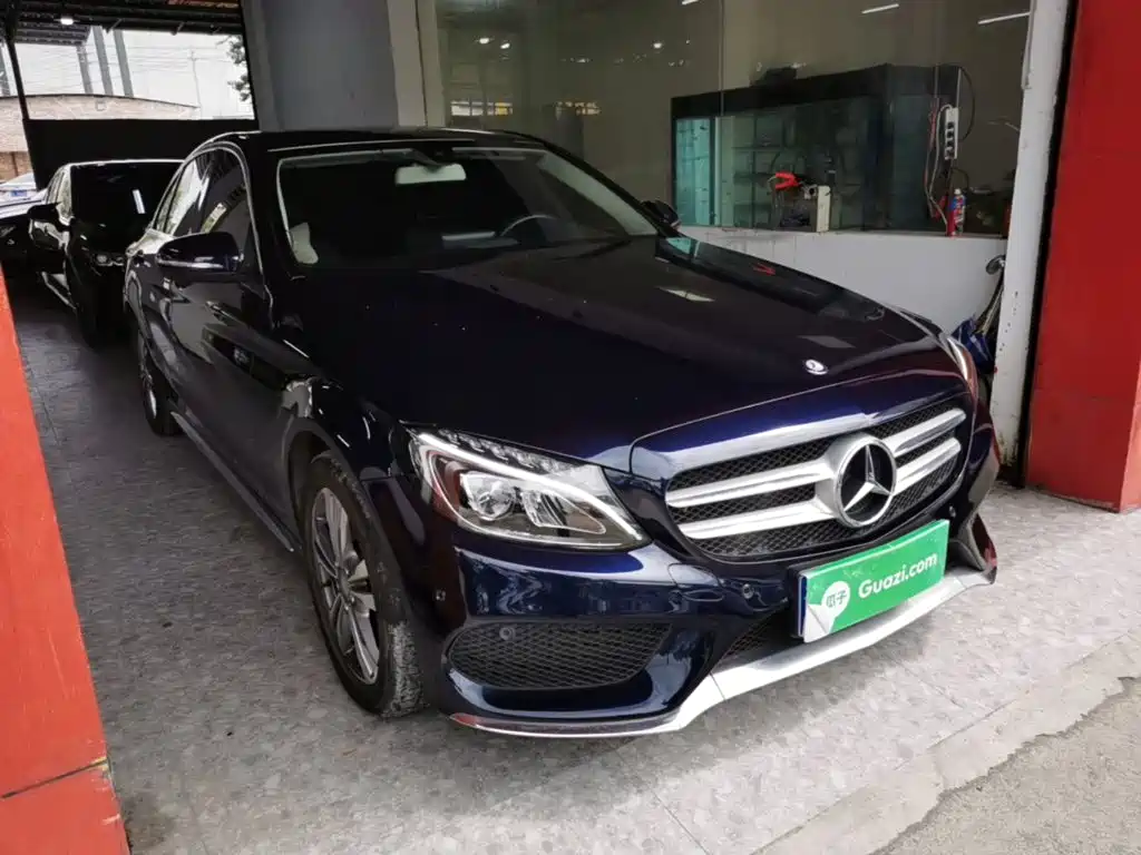 Mercedes-Benz C-Class — миниатюра 4