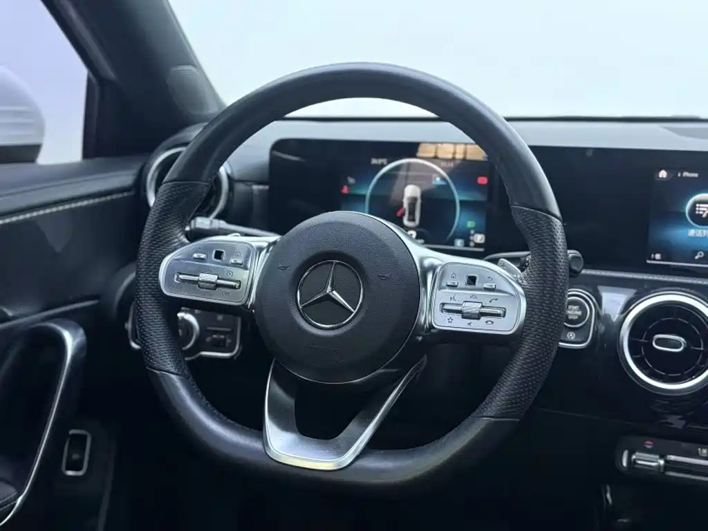Mercedes-Benz A-Class — миниатюра 15