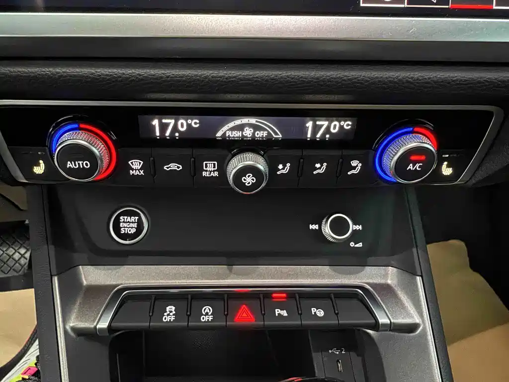 Audi Q3 — миниатюра 11