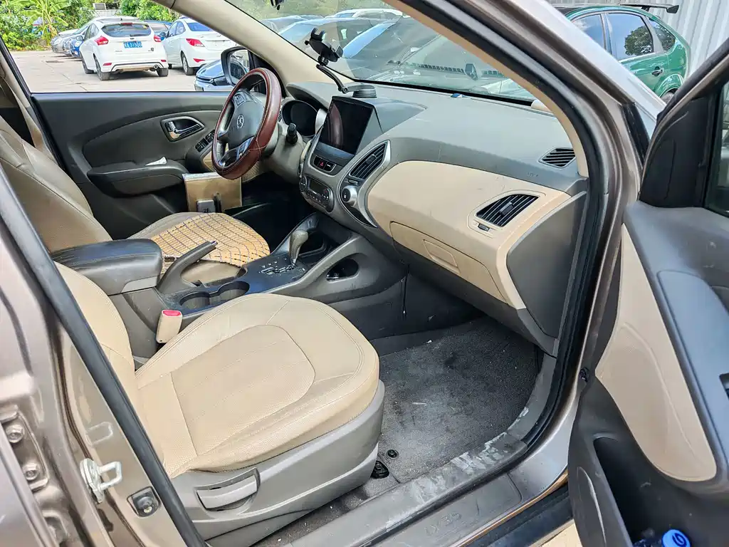 Hyundai ix35 — миниатюра 7