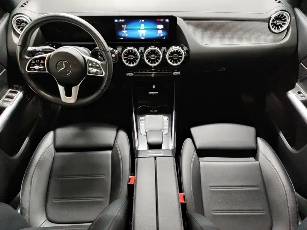 Mercedes-Benz GLA — миниатюра 14