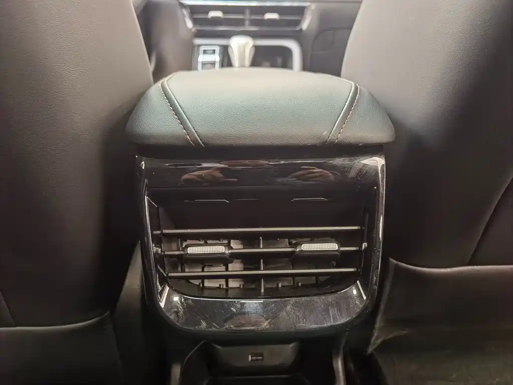 Roewe i5 — миниатюра 12