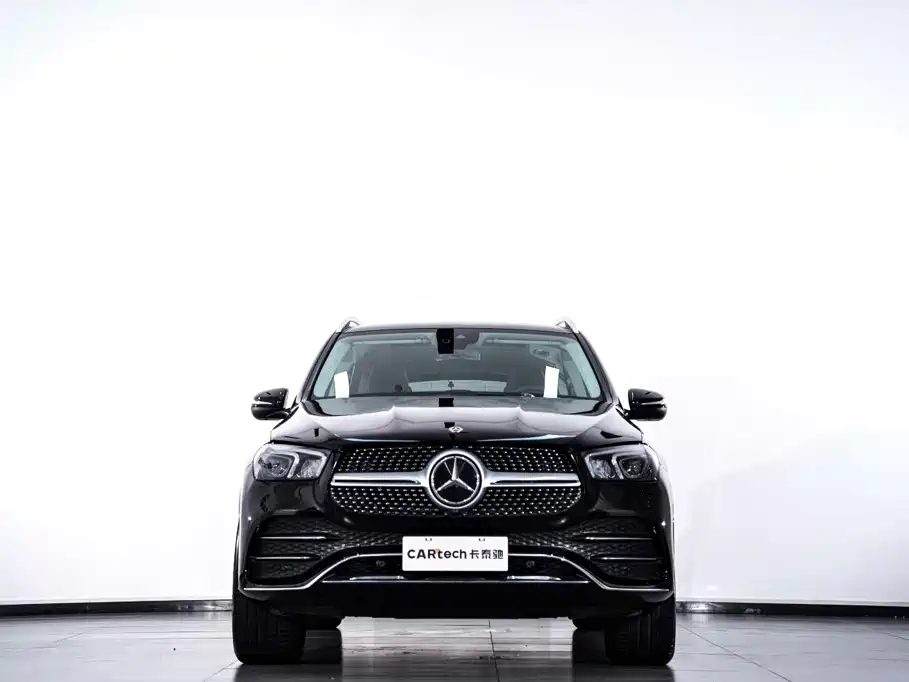 Mercedes-Benz GLE (Import) — миниатюра 4