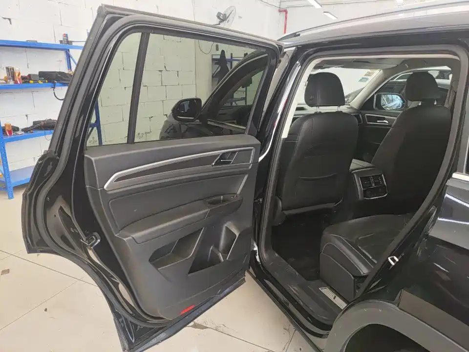 Volkswagen Teramont — миниатюра 4