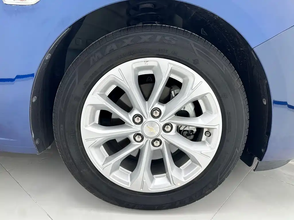 Chevrolet Monza — миниатюра 16