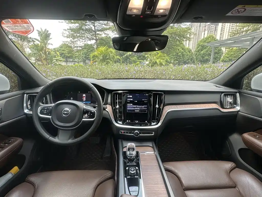 Volvo S60 — миниатюра 12
