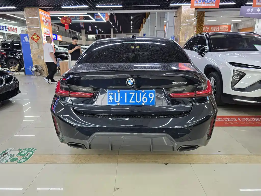 BMW 3 Series — миниатюра 11