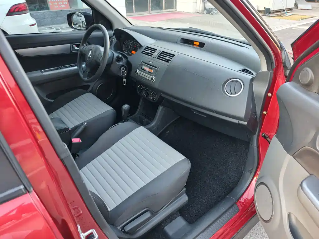 Suzuki Swift — миниатюра 12