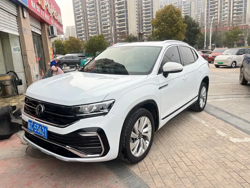 Volkswagen X 2021