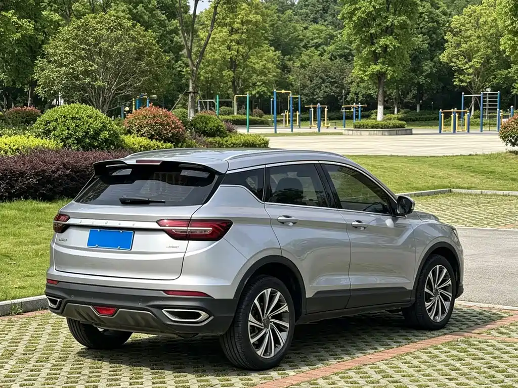 Geely Binyue — миниатюра 7