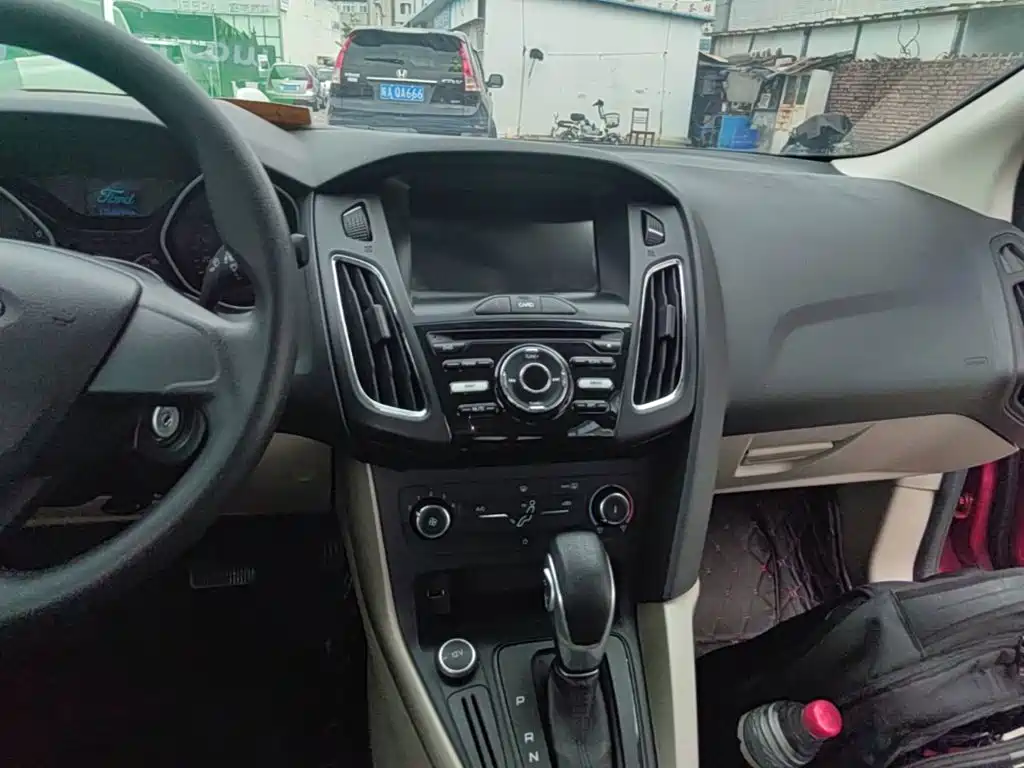 Ford Focus — миниатюра 13