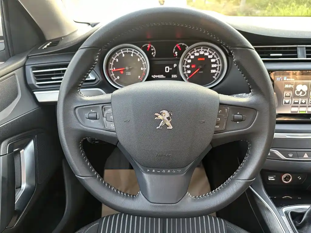 Peugeot 408 — миниатюра 15