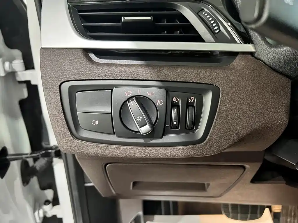 BMW X1 — миниатюра 25