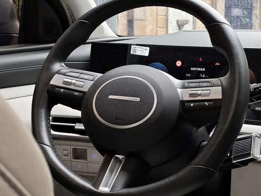 Hyundai Tucson — миниатюра 17