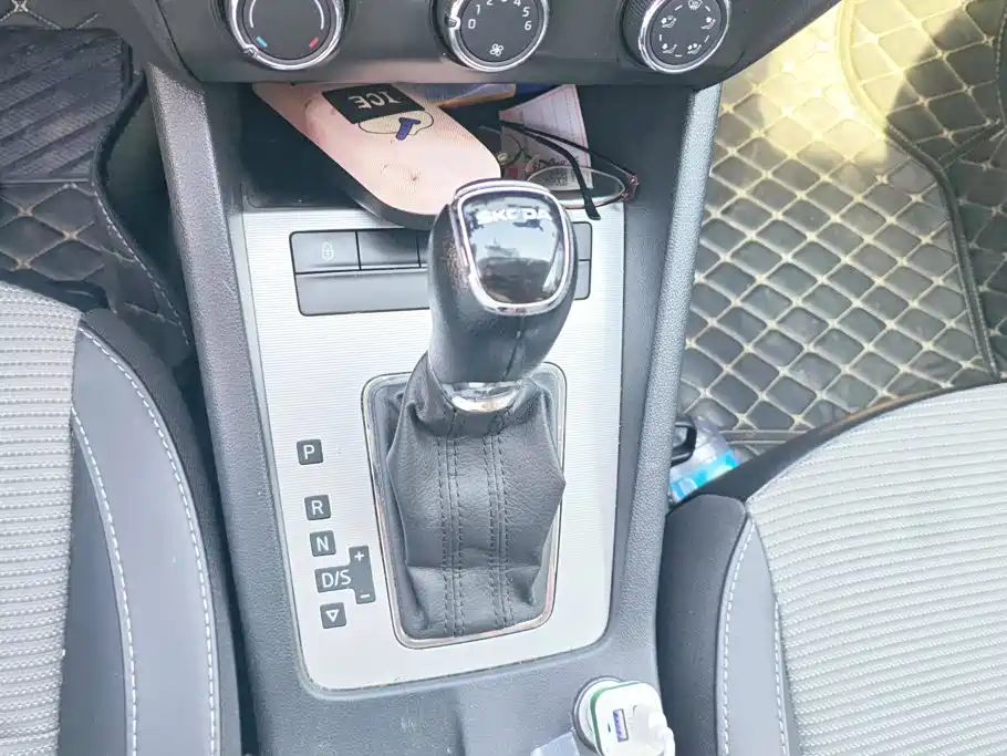 Skoda Octavia — миниатюра 16
