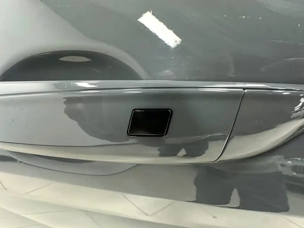 Hyundai Elantra — миниатюра 8