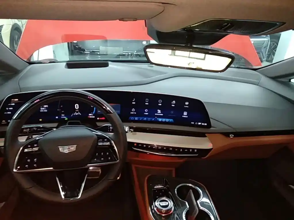 Cadillac IQ — миниатюра 10
