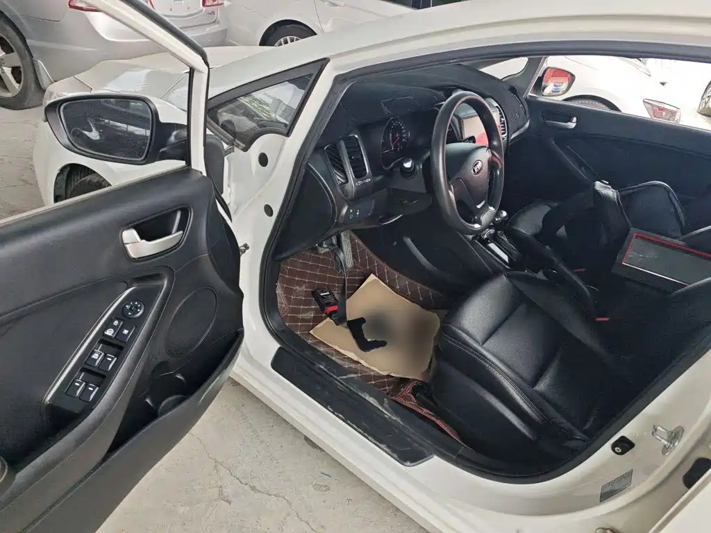 Kia K3 — миниатюра 16