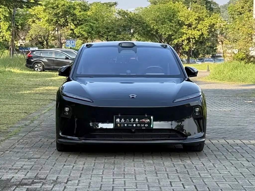 NIO ET5T — миниатюра 2