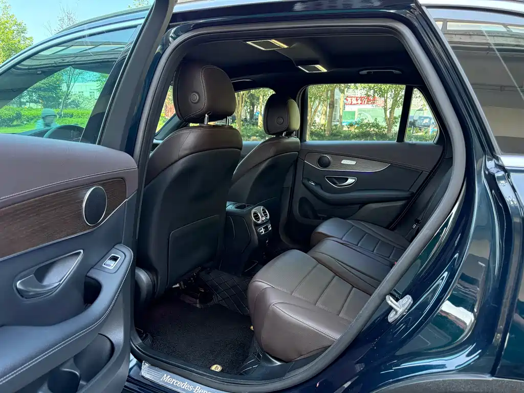 Mercedes-Benz GLC — миниатюра 11