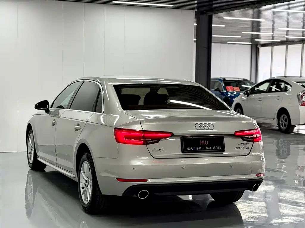 Audi A4L — миниатюра 6
