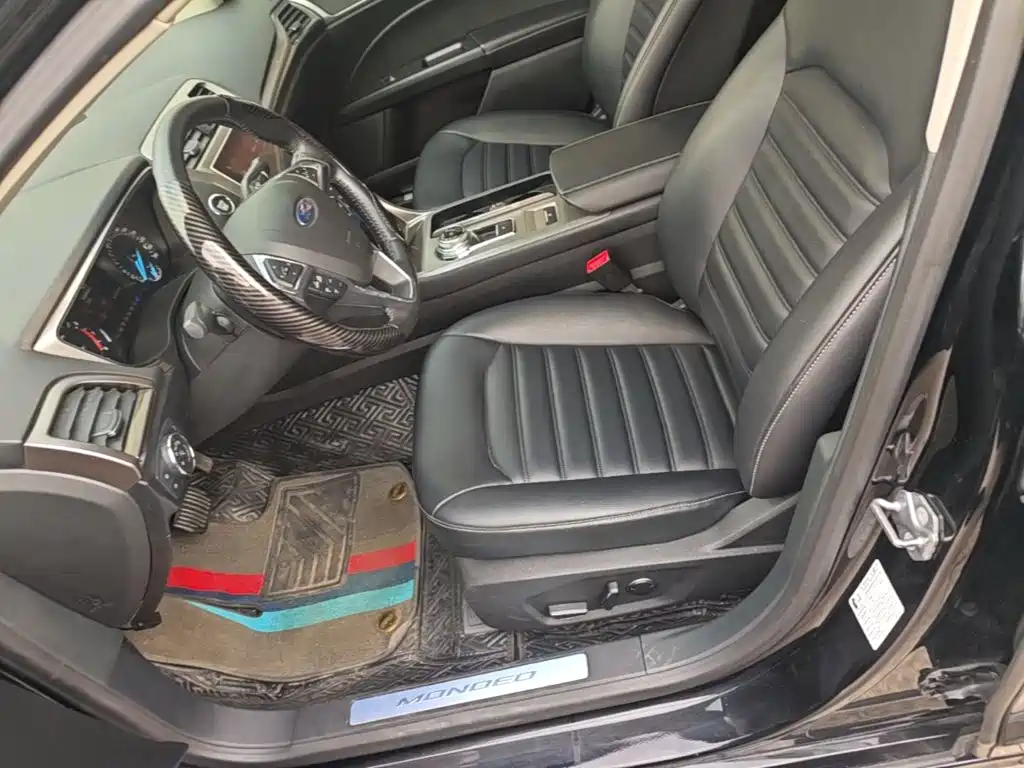 Ford Mondeo — миниатюра 15