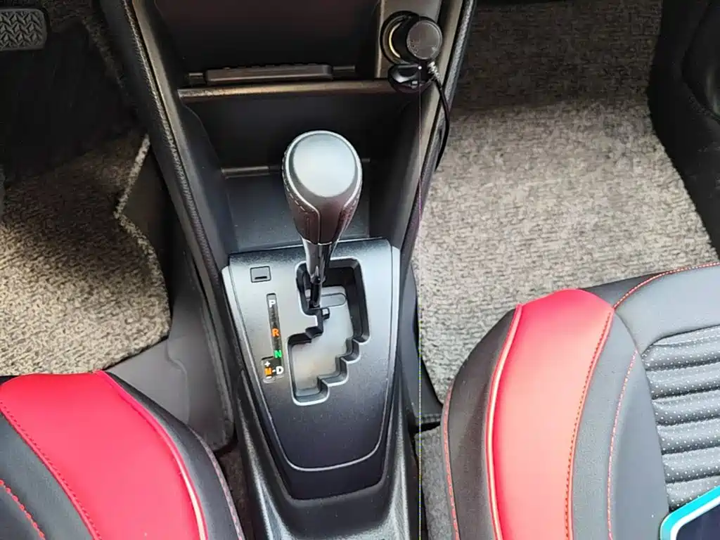 Toyota Yaris L — миниатюра 14