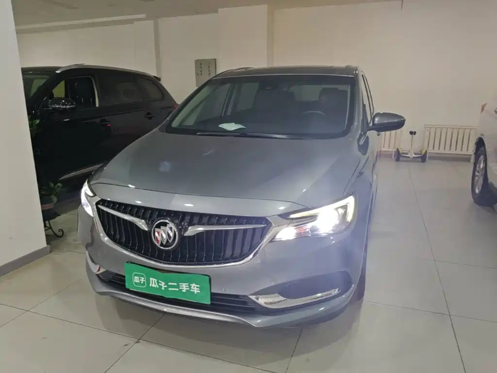 Buick GL6