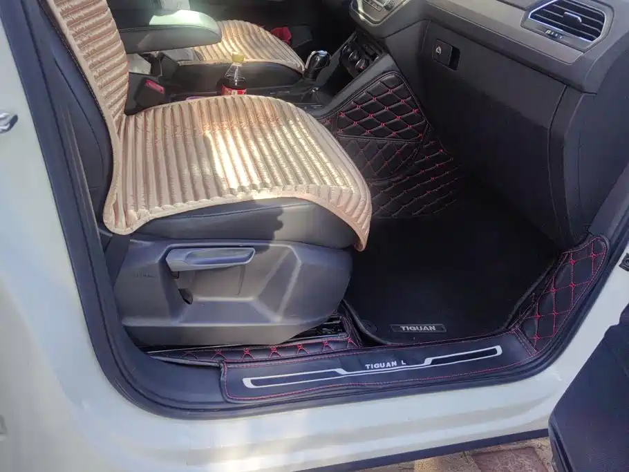 Volkswagen Tiguan L — миниатюра 8