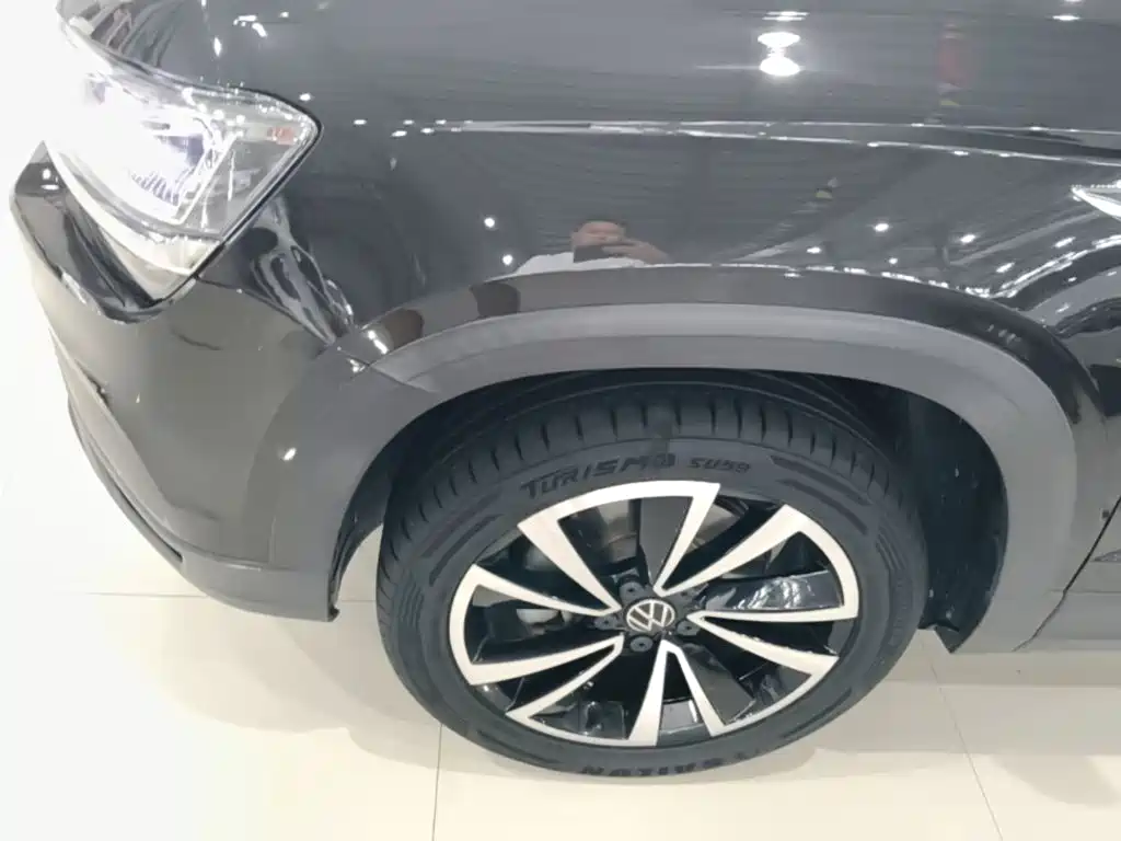 Volkswagen Tharu — миниатюра 23