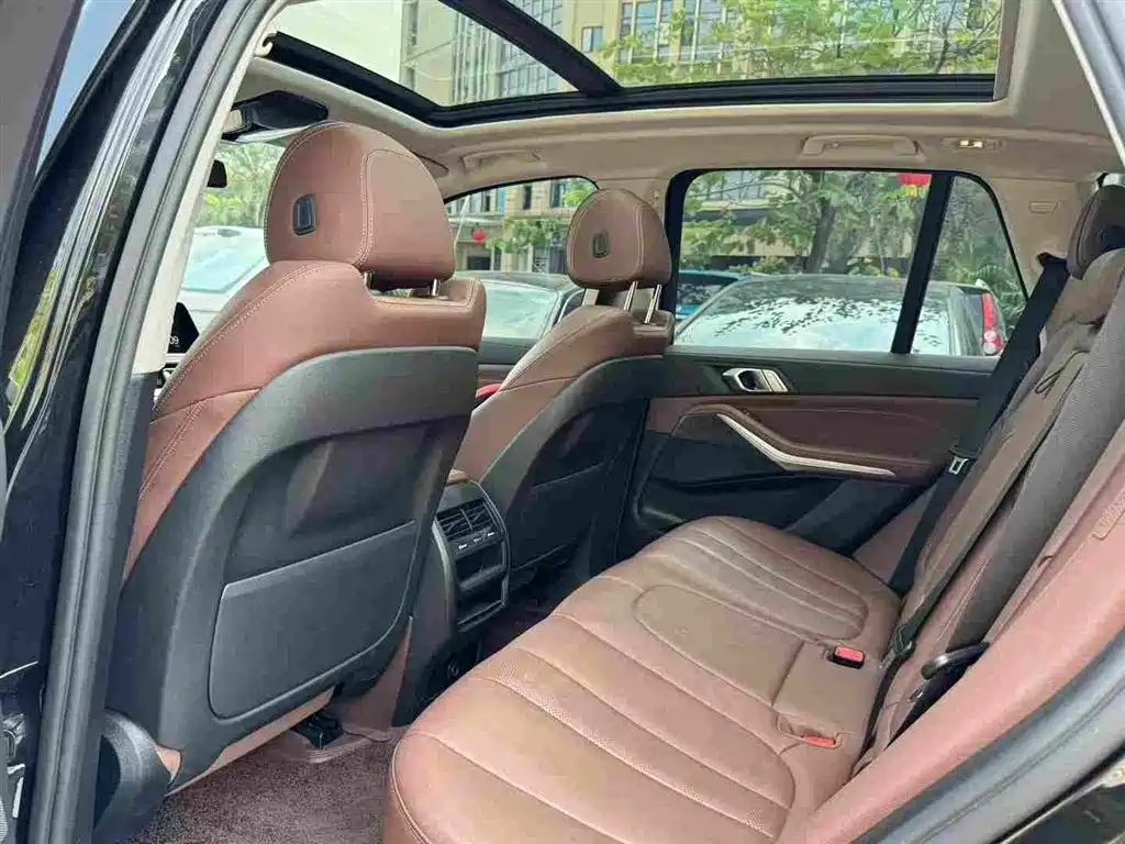 BMW X5 (Import) — миниатюра 5