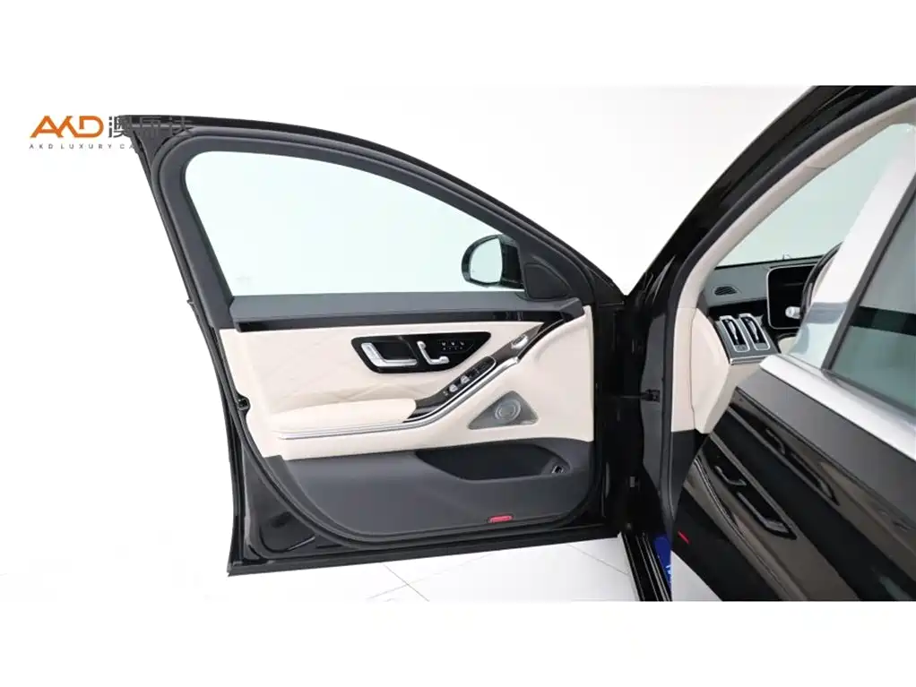 Mercedes-Benz S-Class — миниатюра 10