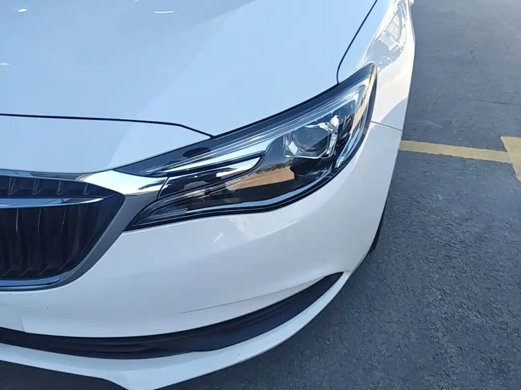 Buick Excelle — миниатюра 24
