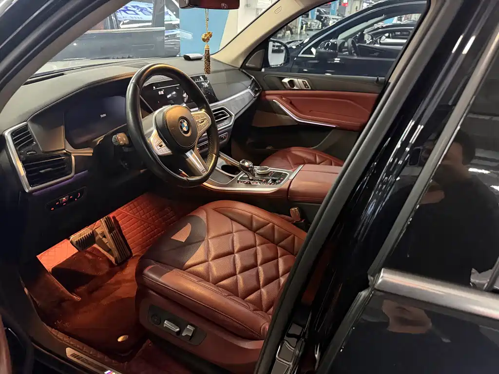 BMW X5 — миниатюра 2