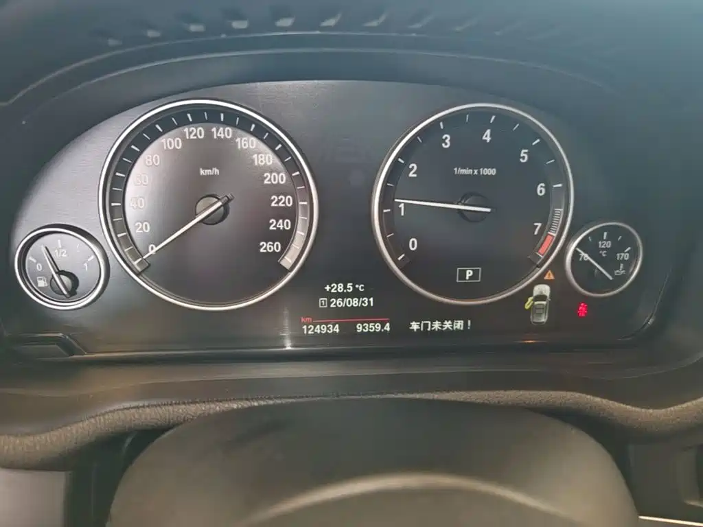 BMW X3 (Import) — миниатюра 12